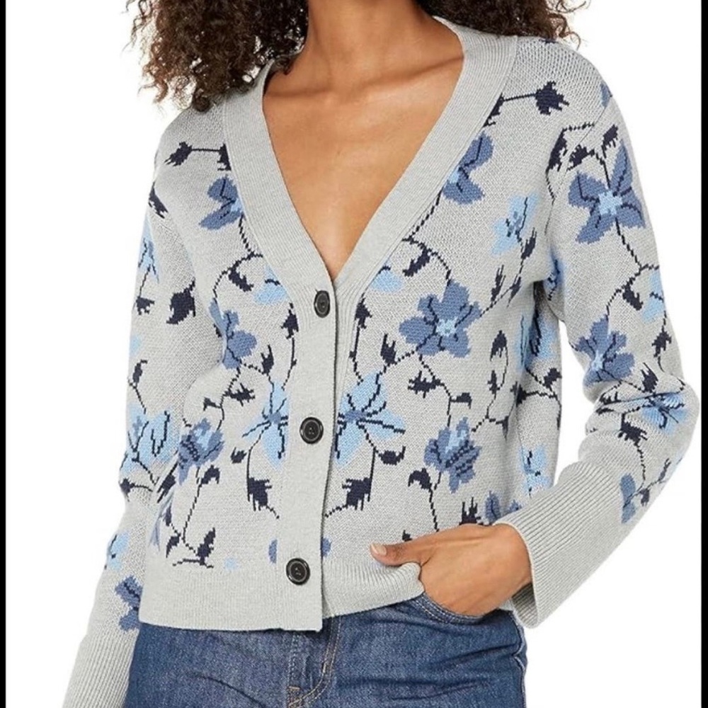 Club Monaco 100% wool blue grey floral cardigan